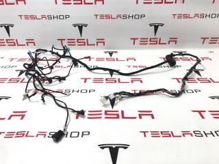 Проводка крышки багажника Tesla Model S 1 поколение 2015, 1004428-00-N