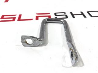 Петля фиксации сидений Tesla Model S 1 поколение 2015, 1005974-00-B