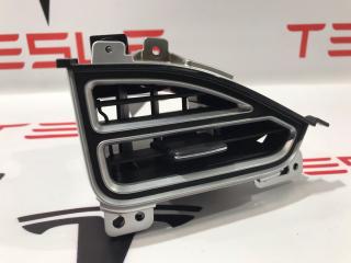 Воздуховод центральной панели (пассажирский) Tesla Model S 1 поколение 2013, 6007628-00-C