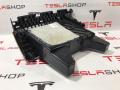бардачок Tesla Model S 1 поколение 2013, 1035104-00-B, 1009475-00-C, 1002299-00-B, 1003327-08-L - фото №6