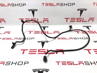Электропроводка форсунок стеклоомывателя Tesla Model S 1 поколение 2013, 1025202-00-C