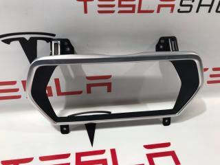 рамка панели (щитка) приборов Tesla Model S 1 поколение 2013, 6007725-00-B