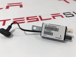 Антенна усилитель AM/FM Tesla Model S 1 поколение 2013, 1004793-00-C