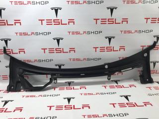 Подкапотная накладка стеклоочистителей Tesla Model S 1 поколение 2013, 1008976-00-E