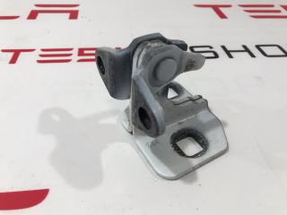 петля двери Tesla Model S 1 поколение 2013, 6009569-00-E