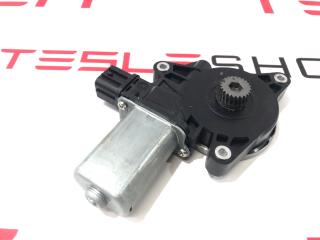 Привод (моторчик) люка Tesla Model S 1 поколение 2013, 1006361-00-B