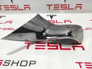 Накладка хром 2-го ряда сидений внутренняя Tesla Model X 1 поколение 2016, 1062963-00-B, 1068123-00-B