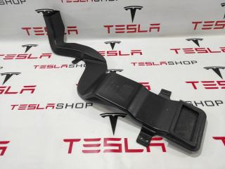 воздуховод печки Tesla Model S 1 поколение 2013, 1008449-00-F