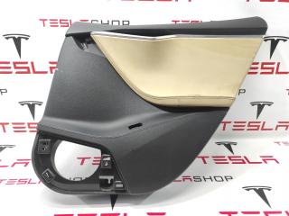 обшивка двери задняя правая Tesla Model S 1 поколение 2013, 1008133-00-D, 1008105-00-K
