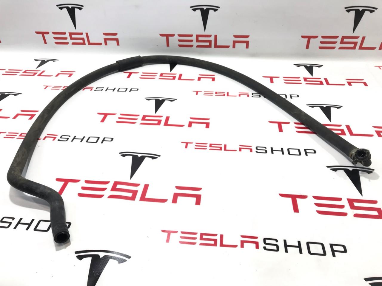 Трубка охлаждения длинная Tesla Model S 1 поколение 2013, 6007342-00-G - фото №1