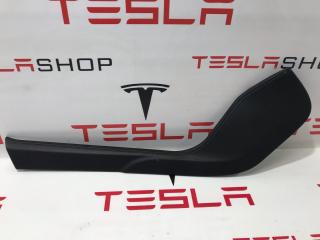 Панель центрального тоннеля Tesla Model S 1 поколение 2013, 1004705-01-D