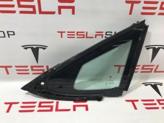 стекло кузовное боковое правое Tesla Model S 1 поколение 2013, 1051821-00-E