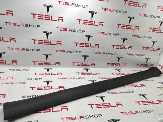 Накладка порога рокерной панели Tesla Model Y 1 поколение 2020, 1497744-00-B, 1493632-90-B