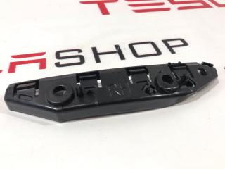 Кронштейн крепления направляющая бампер крыло Tesla Model 3 1 поколение 2020, 1084182-00-E