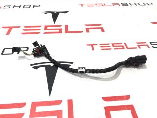 разъем (фишка) проводки Tesla Model S 1 поколение 2013, 1453628-00-B