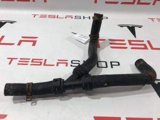 Шланг охлаждения для насоса Tesla Model S 1 поколение 2015, 6007345-00-C