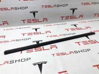 Уплотнитель люка панорамной крыши Tesla Model S 1 поколение 2015, 1045953-00-A