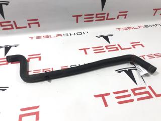 Шланг охлаждения от тройного клапана к радиатору Tesla Model S 1 поколение 2015, 6007351-00-E, 6008298-00-E