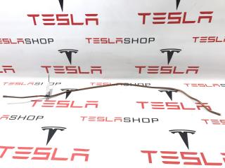 Трубка медная тросика привода люка Tesla Model S 1 поколение 2015, 6008691-00-E