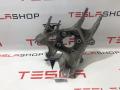 кулак задний левый Tesla Model S 1 поколение 2015, 6007023-00-B - фото №4