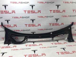 Подкапотная накладка стеклоочистителей Tesla Model S 1 поколение 2015, 1008976-00-D