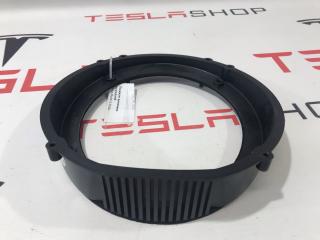 Подиум динамика Tesla Model S 1 поколение 2015, 1004833-04-A, 1000375-001