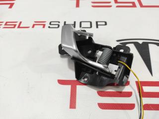 ручка внутренняя задняя правая Tesla Model S 1 поколение 2015, 1007940-00-G, 1008432-00-E