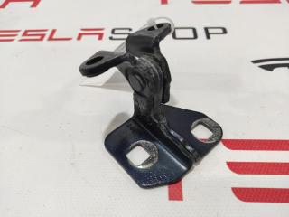 петля двери Tesla Model S 1 поколение 2015, 6009569-00-E