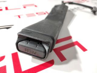 Замок ремня безопасности сиденья водительского/пассажирского Tesla Model S 1 поколение 2015, 2450917