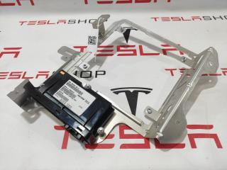 Блок управления панорамным люком Tesla Model S 1 поколение 2015, 1013496-00-F, 1007512-00-A