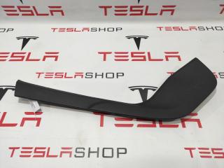 Панель центрального тоннеля Tesla Model S 1 поколение 2015, 1004705-01-D