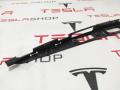 Кронштейн крепления молдинга крыши багажника Tesla Model S 1 поколение 2016, 1011685-00-C - фото №4