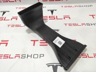 Воздуховод центральной панели Tesla Model S 1 поколение 2015, 1008281-00-E