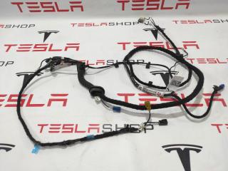 Проводка крышки багажника Tesla Model S 1 поколение 2015, 1004429-92-P, 1004429-00-H