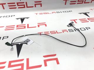 Bluetooth антенна Tesla Model S 1 поколение 2015, 1052393-00-B