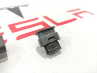 разъем (фишка) проводки Tesla Model S 1 поколение 2013, 110485401