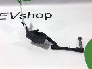 Датчик уровня пневмоподвески Audi e-tron 1 поколение 2019, электро, 4M0907504