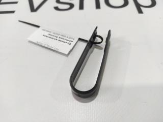 Съемник колпачков колесных болтов Audi e-tron 1 поколение 2019, электро, 8D0012244A