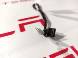 разъем (фишка) проводки Tesla Model S 1 поколение (2012 - 2016), 1004424-00-M