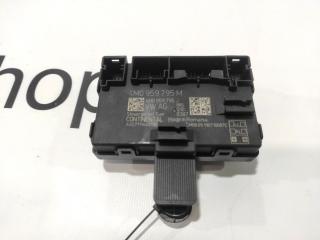 модуль управления двери Audi e-tron 1 поколение 2019, электро, 4M0959795M