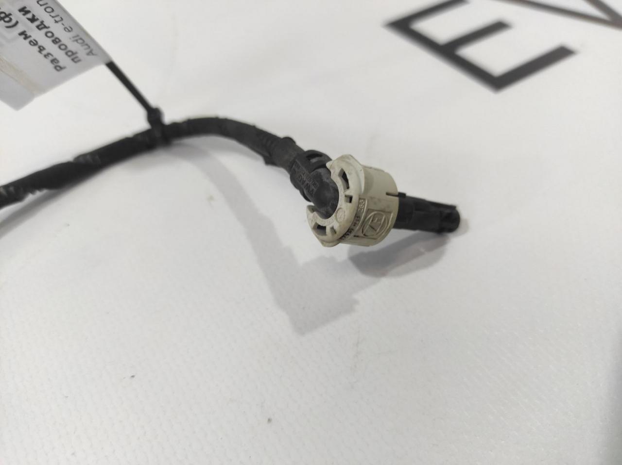 разъем (фишка) проводки Audi e-tron 1 поколение 2019, электро, 4KE971139, 4M0973702 - фото №1