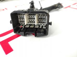 разъем (фишка) проводки Tesla Model S 1 поколение (2012 - 2016), 1004416-93-N