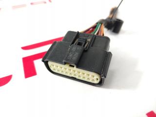 разъем (фишка) проводки Tesla Model S 1 поколение (2012 - 2016), 1004416-93-N