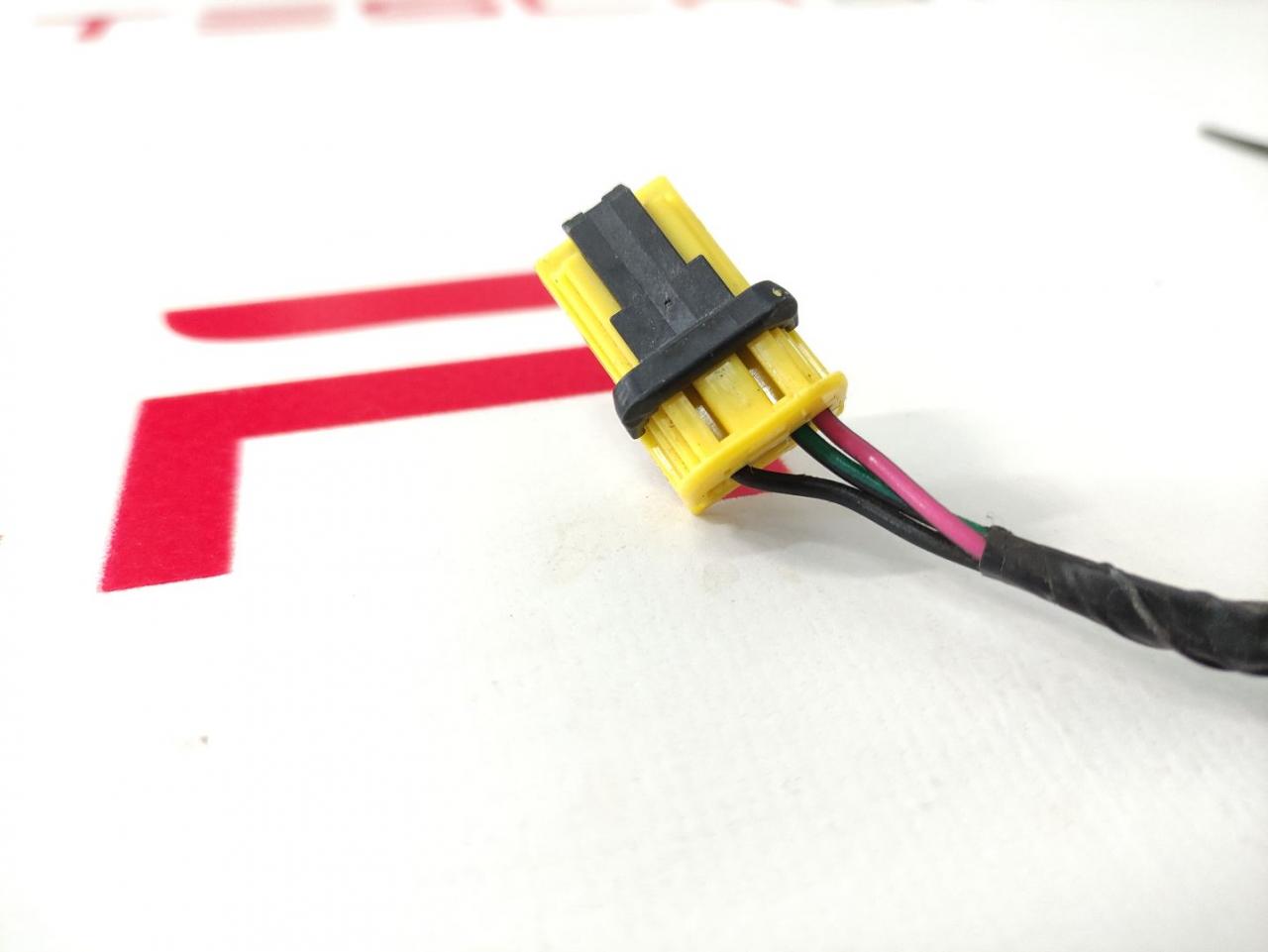 разъем (фишка) проводки Tesla Model S 1 поколение (2012 - 2016), 1004416-93-N - фото №1