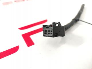 разъем (фишка) проводки Tesla Model S 1 поколение (2012 - 2016), 1031236-81-E