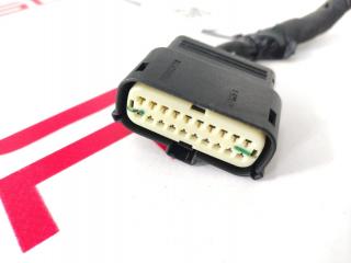 разъем (фишка) проводки Tesla Model S 1 поколение (2012 - 2016), 1031236-81-E