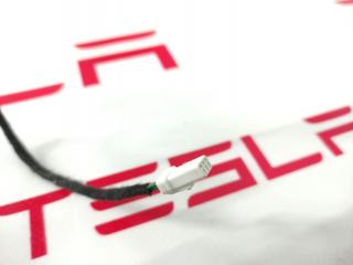 разъем (фишка) проводки Tesla Model S 1 поколение (2012 - 2016), 1031236-81-E