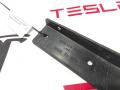 кронштейн крепления подкрылка заднего правого Tesla Model S 1 поколение 2015, 1016324-00-C - фото №4