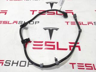 Дренажная трубка панорамной крыши Tesla Model S 1 поколение 2015, 1013245-00-F, 1013244-00-F