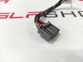 разъем (фишка) проводки Tesla Model S 1 поколение (2012 - 2016), 1031236-81-E
